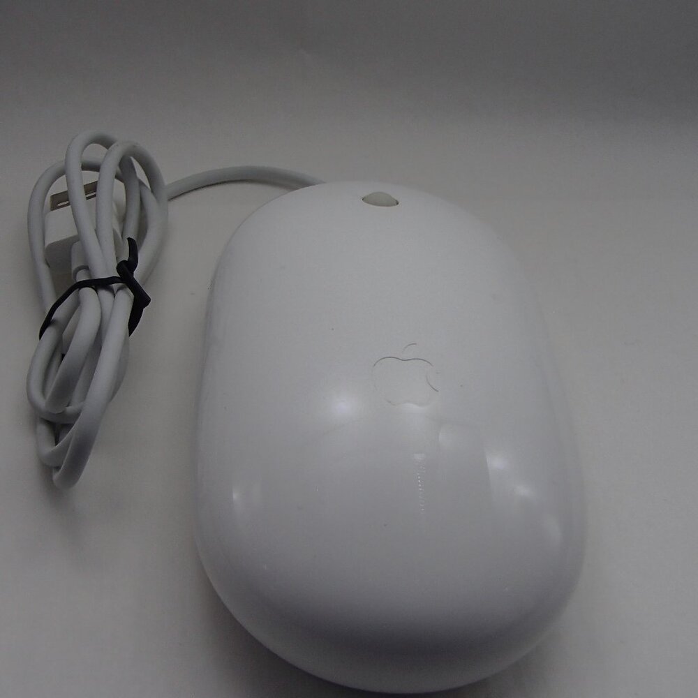 Genuine Apple A1152 Mighty Mouse MB112LL/B Optical Wired Mouse White MacPro